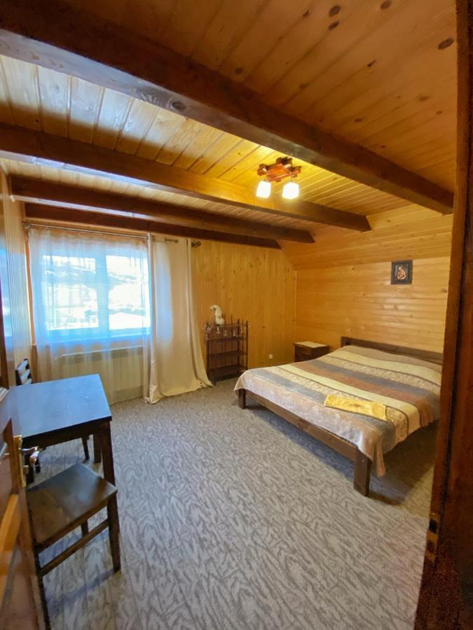 Faina House Hotel Yaremche Bagian luar foto